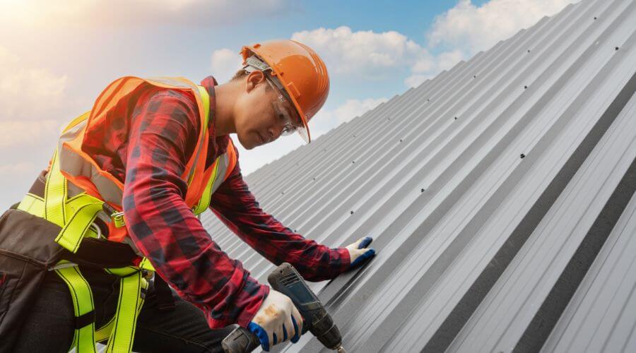 Professional Emergency Roof Repairs services in Portland, OH